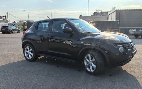 Nissan Juke II, 2011 год, 900 000 рублей, 2 фотография