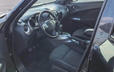 Nissan Juke II, 2011 год, 900 000 рублей, 15 фотография