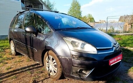 Citroen C4 Picasso II рестайлинг, 2011 год, 430 000 рублей, 2 фотография