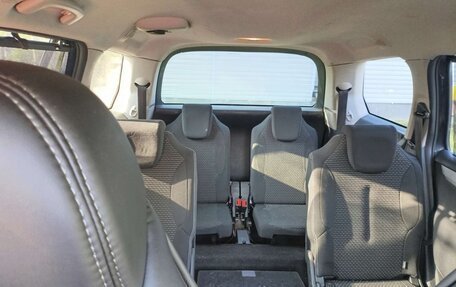 Citroen C4 Picasso II рестайлинг, 2011 год, 430 000 рублей, 14 фотография