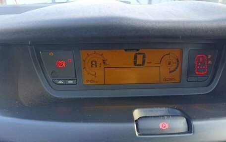 Citroen C4 Picasso II рестайлинг, 2011 год, 430 000 рублей, 30 фотография