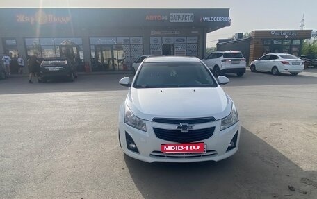 Chevrolet Cruze II, 2013 год, 735 000 рублей, 5 фотография