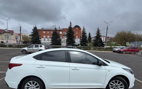 Hyundai Solaris II рестайлинг, 2018 год, 1 400 000 рублей, 4 фотография