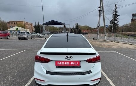 Hyundai Solaris II рестайлинг, 2018 год, 1 400 000 рублей, 2 фотография