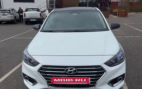 Hyundai Solaris II рестайлинг, 2018 год, 1 400 000 рублей, 5 фотография