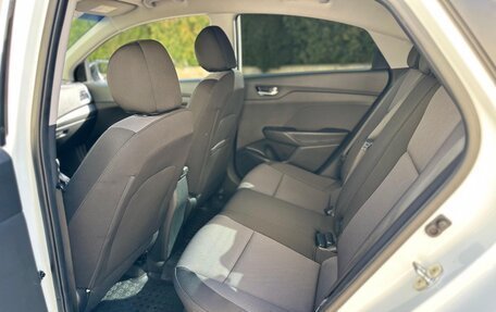 Hyundai Solaris II рестайлинг, 2018 год, 1 400 000 рублей, 14 фотография