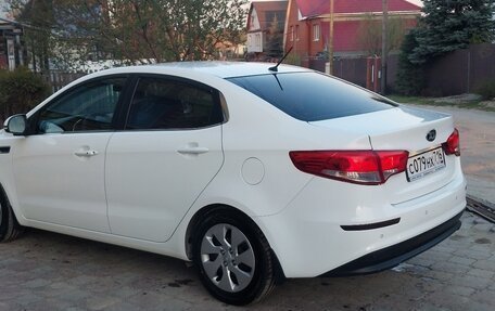 KIA Rio III рестайлинг, 2016 год, 1 100 000 рублей, 4 фотография