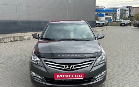 Hyundai Solaris II рестайлинг, 2015 год, 985 000 рублей, 2 фотография