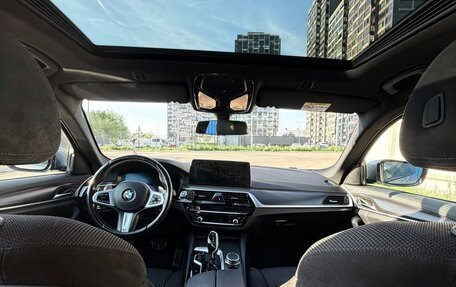BMW 5 серия, 2021 год, 4 900 000 рублей, 12 фотография
