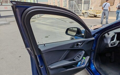 BMW 1 серия, 2020 год, 2 990 000 рублей, 11 фотография