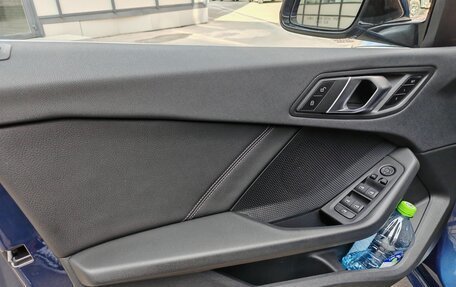 BMW 1 серия, 2020 год, 2 990 000 рублей, 12 фотография