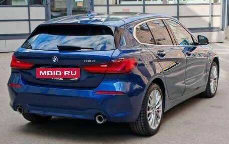 BMW 1 серия, 2020 год, 2 990 000 рублей, 9 фотография