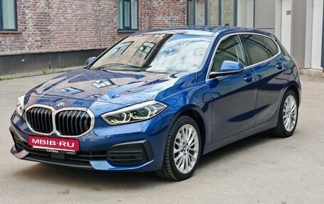 BMW 1 серия, 2020 год, 2 990 000 рублей, 5 фотография