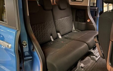 Toyota Roomy I, 2016 год, 895 000 рублей, 22 фотография