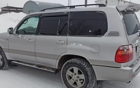 Toyota Land Cruiser 100 рестайлинг 2, 2002 год, 1 800 000 рублей, 3 фотография