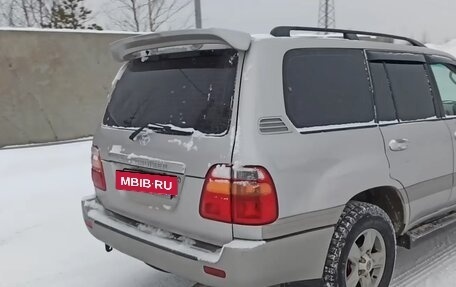 Toyota Land Cruiser 100 рестайлинг 2, 2002 год, 1 800 000 рублей, 7 фотография