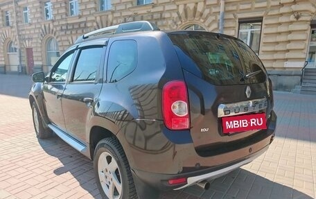 Renault Duster I рестайлинг, 2014 год, 770 000 рублей, 3 фотография