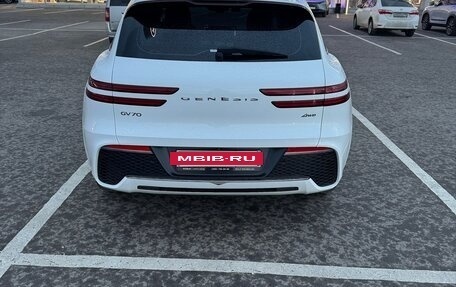 Genesis GV70, 2021 год, 4 250 000 рублей, 4 фотография