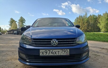 Volkswagen Polo VI (EU Market), 2018 год, 1 195 000 рублей, 1 фотография