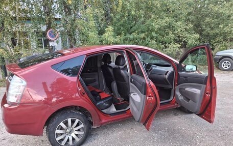 Toyota Prius, 2007 год, 549 000 рублей, 16 фотография