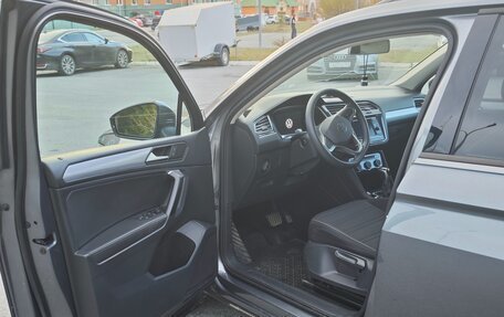Volkswagen Tiguan II, 2022 год, 4 200 000 рублей, 7 фотография