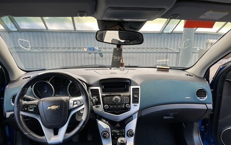 Chevrolet Cruze II, 2011 год, 750 000 рублей, 23 фотография