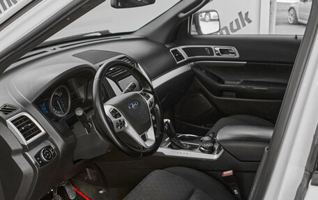 Ford Explorer VI, 2013 год, 1 620 000 рублей, 9 фотография