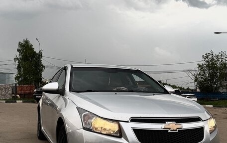 Chevrolet Cruze II, 2010 год, 650 000 рублей, 1 фотография