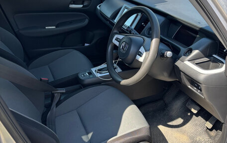 Honda Fit, 2020 год, 1 300 000 рублей, 6 фотография