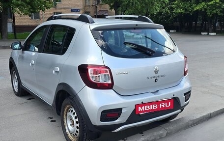 Renault Sandero II рестайлинг, 2015 год, 890 000 рублей, 6 фотография