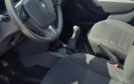 Renault Sandero II рестайлинг, 2015 год, 890 000 рублей, 22 фотография