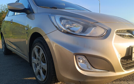 Hyundai Solaris II рестайлинг, 2011 год, 780 000 рублей, 8 фотография
