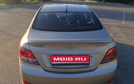 Hyundai Solaris II рестайлинг, 2011 год, 780 000 рублей, 5 фотография