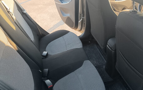 Hyundai Solaris II рестайлинг, 2011 год, 780 000 рублей, 12 фотография