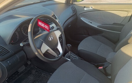 Hyundai Solaris II рестайлинг, 2011 год, 780 000 рублей, 11 фотография