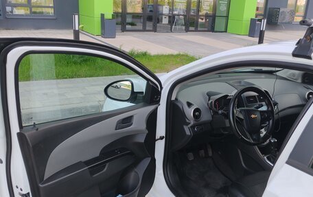Chevrolet Aveo III, 2015 год, 849 000 рублей, 6 фотография