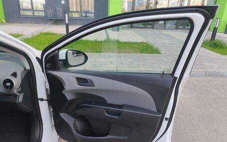 Chevrolet Aveo III, 2015 год, 849 000 рублей, 11 фотография