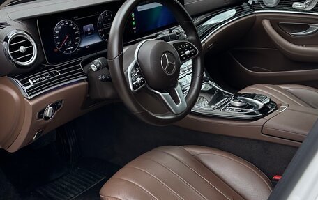 Mercedes-Benz E-Класс, 2020 год, 5 100 000 рублей, 8 фотография