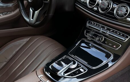 Mercedes-Benz E-Класс, 2020 год, 5 100 000 рублей, 20 фотография