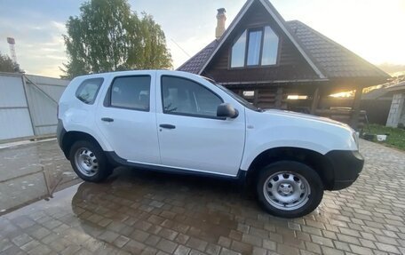 Renault Duster I рестайлинг, 2016 год, 870 000 рублей, 3 фотография