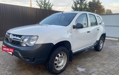 Renault Duster I рестайлинг, 2016 год, 870 000 рублей, 6 фотография
