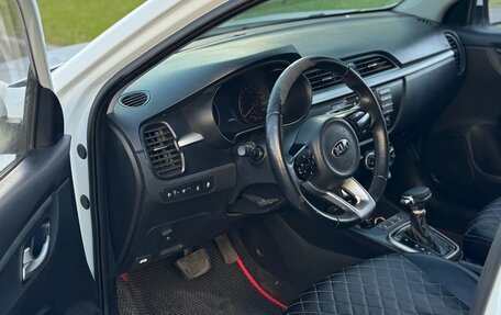 KIA Rio IV, 2018 год, 1 000 000 рублей, 6 фотография