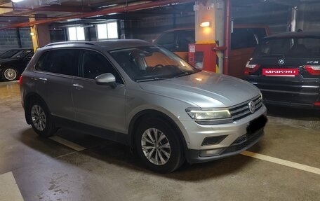 Volkswagen Tiguan II, 2017 год, 2 000 000 рублей, 4 фотография