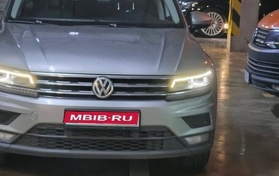 Volkswagen Tiguan II, 2017 год, 2 000 000 рублей, 1 фотография