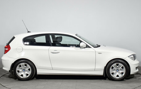 BMW 1 серия, 2011 год, 1 350 000 рублей, 4 фотография