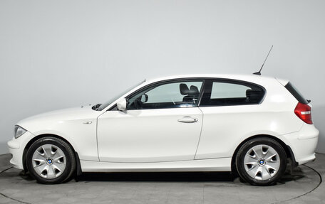 BMW 1 серия, 2011 год, 1 350 000 рублей, 8 фотография