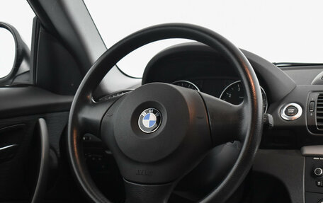 BMW 1 серия, 2011 год, 1 350 000 рублей, 14 фотография