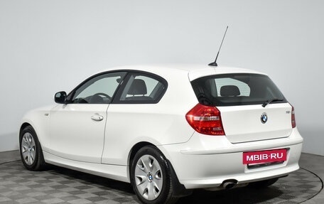 BMW 1 серия, 2011 год, 1 350 000 рублей, 7 фотография