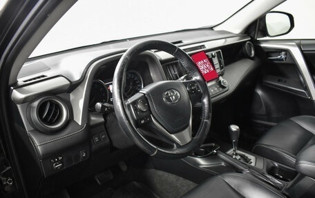Toyota RAV4, 2016 год, 1 855 000 рублей, 9 фотография