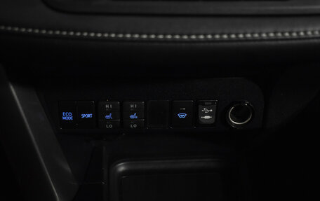 Toyota RAV4, 2016 год, 1 855 000 рублей, 19 фотография